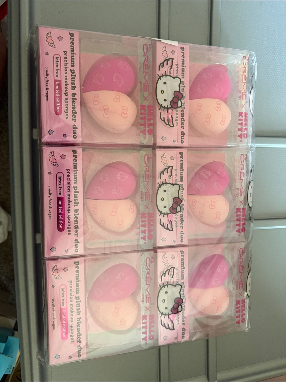 Hello Kitty Two-Tone Makeup Sponge Duo - Pink & Light Pink